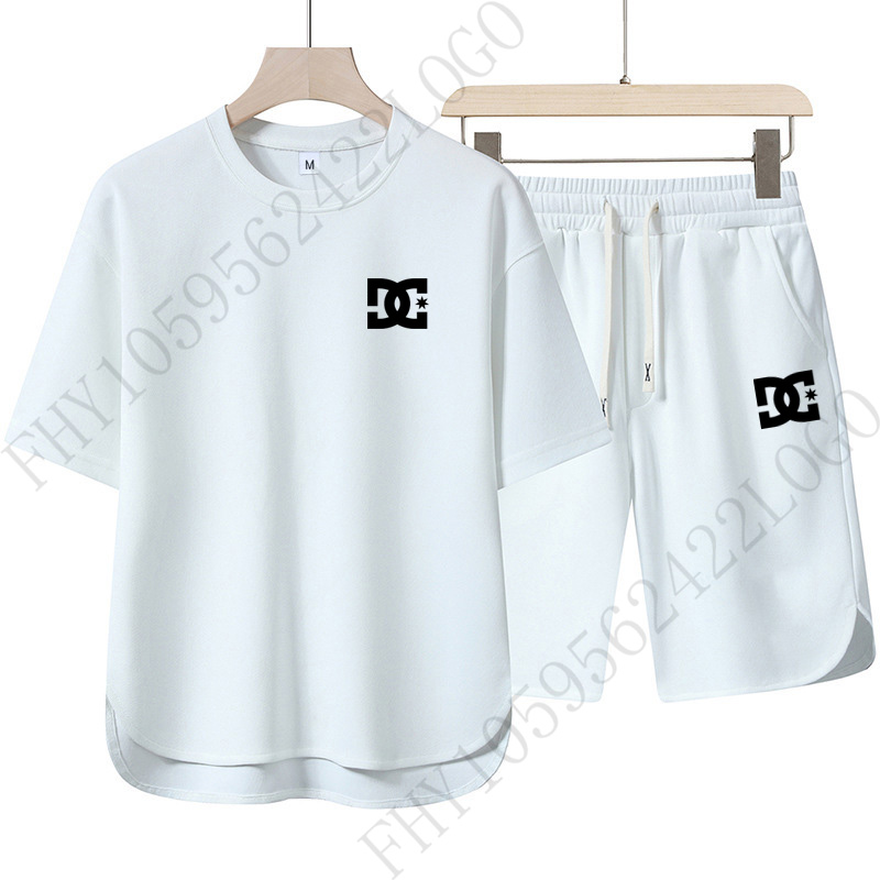 Men'S Fashion Advice - Men's fashionable short-sleeved shorts set, round-neck